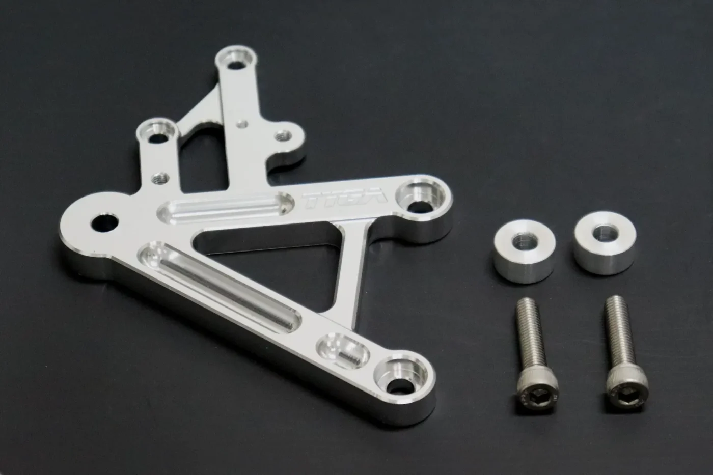 Tyga Step Kit Replacement Right Side Hanger, VFR750, RC36-2