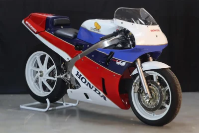 Bodywork Set 2, GRP, Painted RC30, RC36-2 RC30 Style, Race