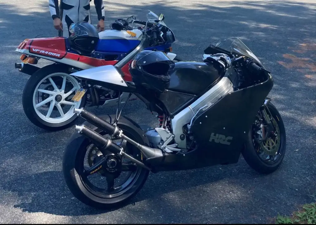 1 Abdi NSR300 MC28 and VFR400R NC30