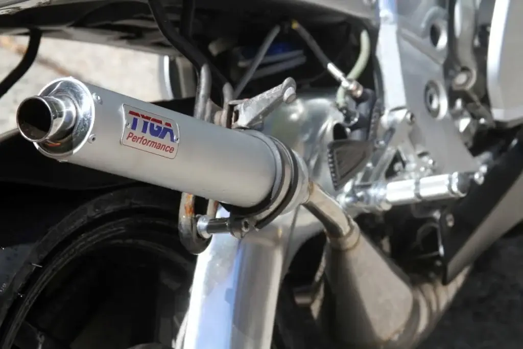 10 Aprilia RS250 TYGA Side by Side Exhausts