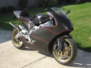 2 Dave Whattam Aprilia RS250 Chassis and Bodywork YPVS engine