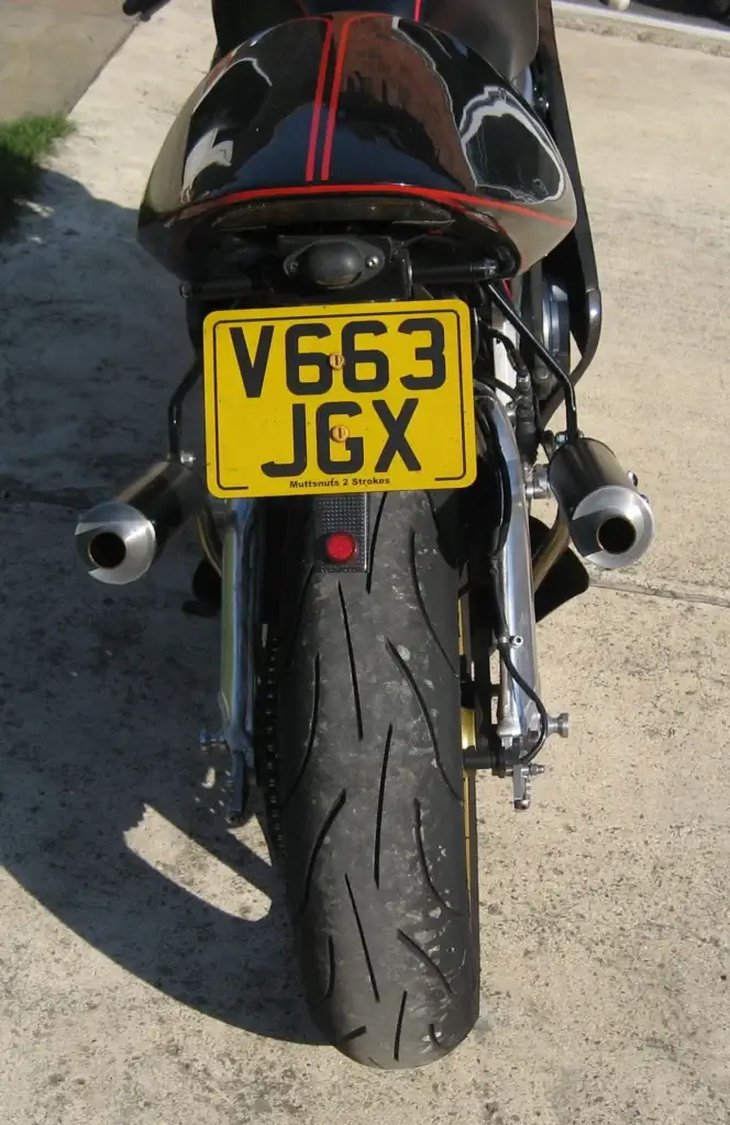 3 Dave Whattam Aprilia RS250 Chassis and Bodywork YPVS engine
