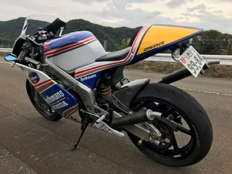 4 Yuichi Tomita Honda NSR250 MC21 GP T Rothmans