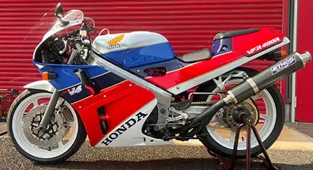 Hisanori San VFR400R NC30