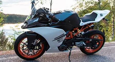 TYGA RYDAS' KTM RC series 8 Inka KTM RC390