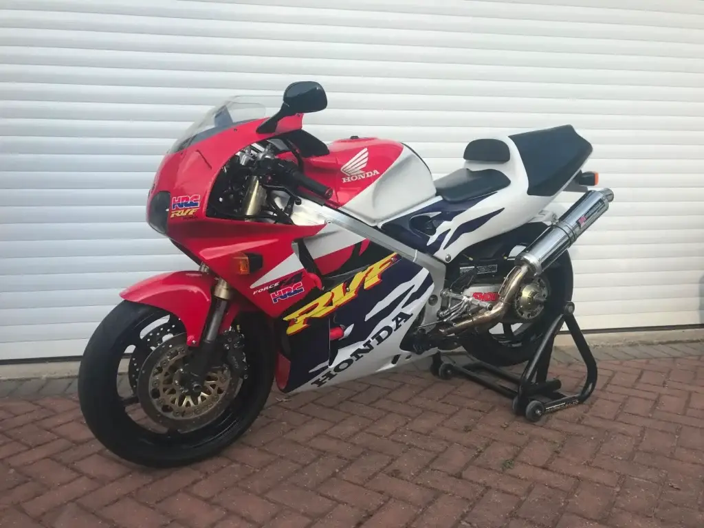 1 06 2018 Josh Andrews RVF400