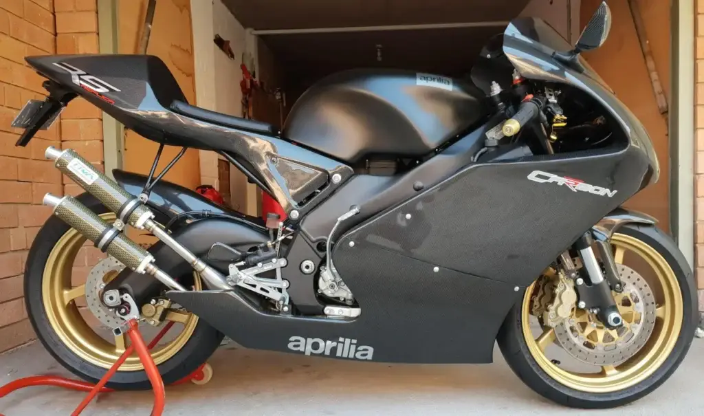 1 10 2018 Dan Fergusson Aprilia