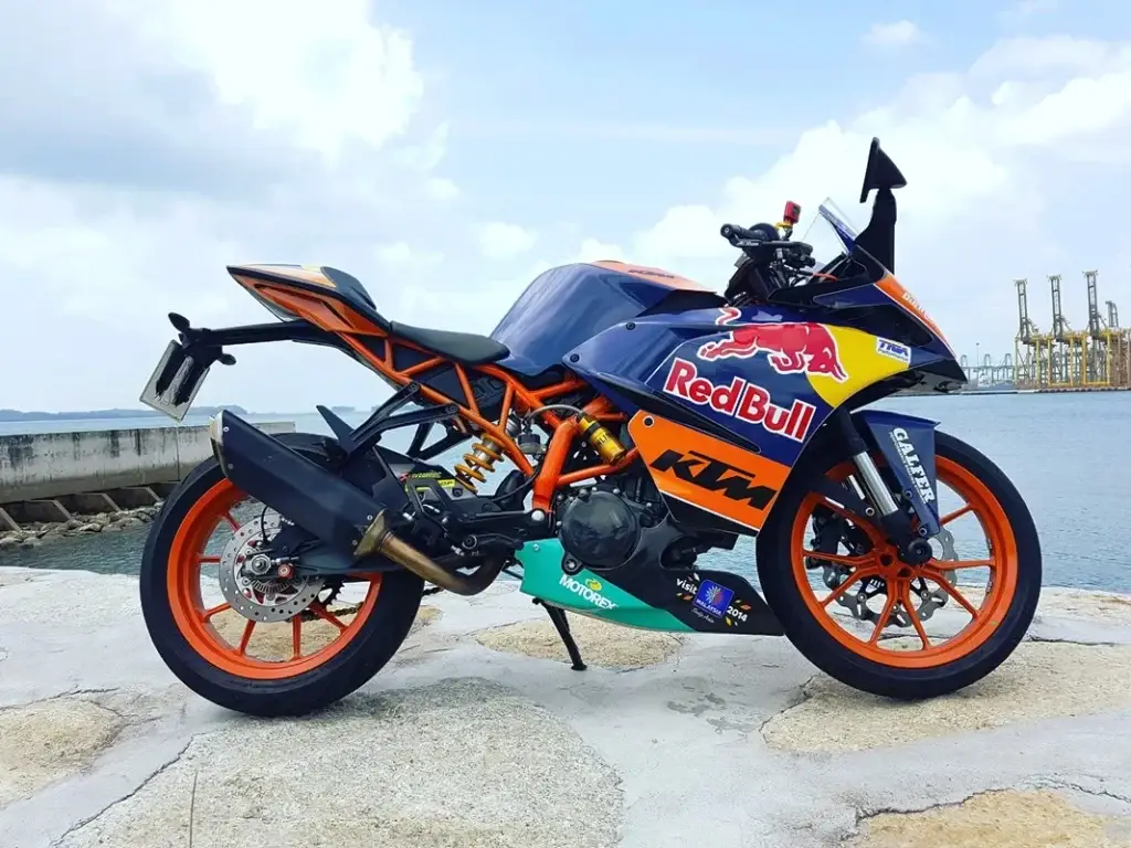 1 Arjun Nair RC390 Singapore