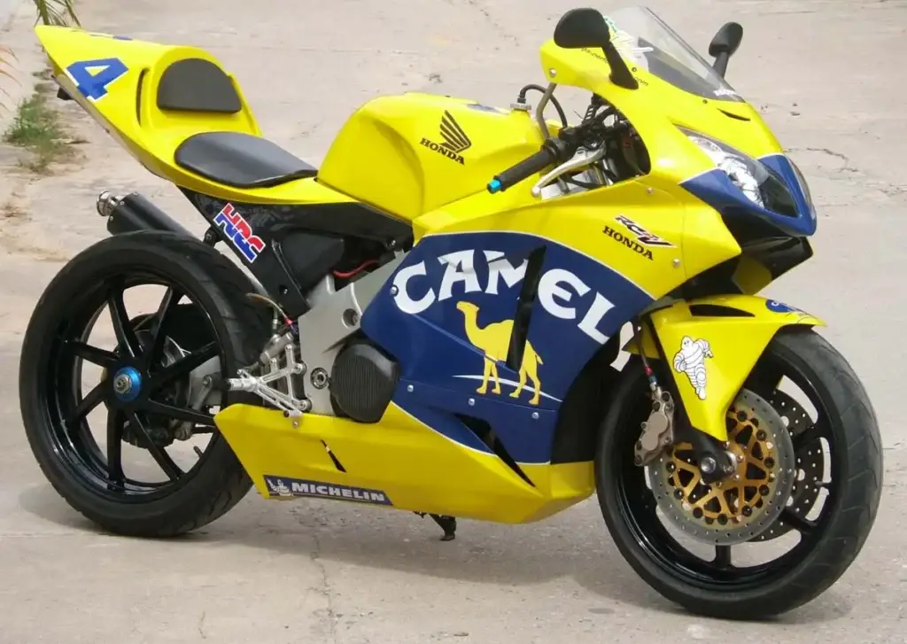 1 Camel Street RC211V Replica NC30