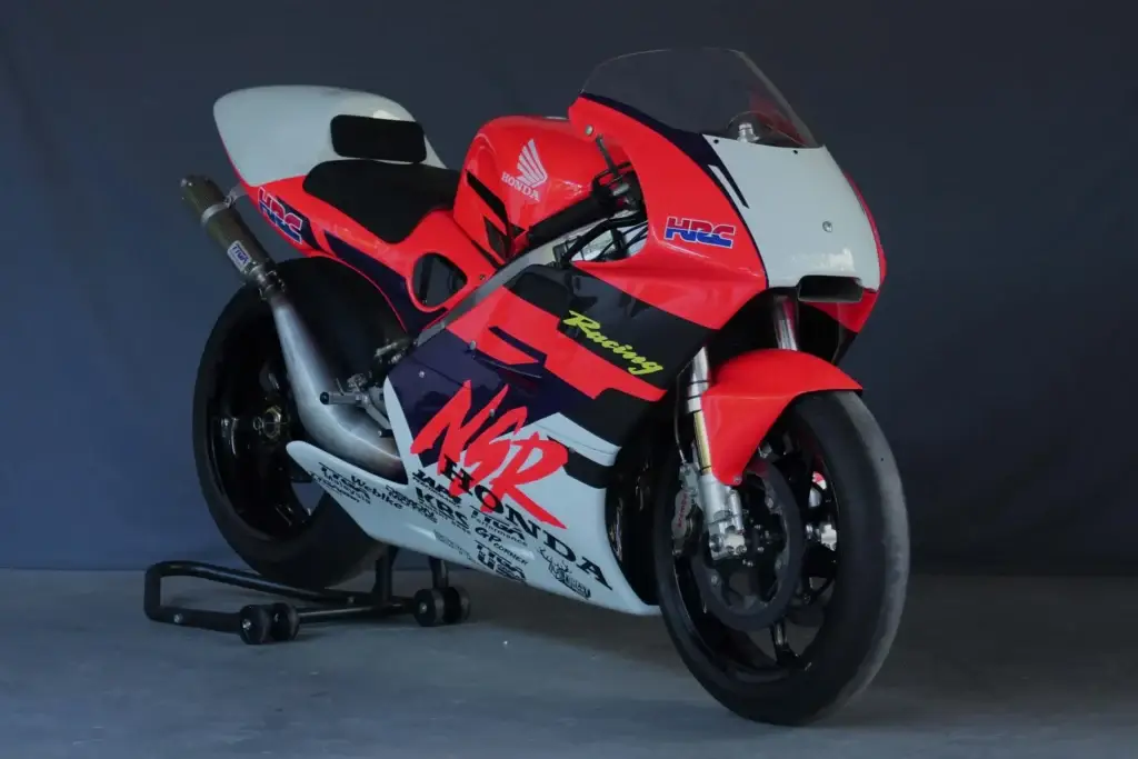 1 Honda NSR500V NX6 scaled