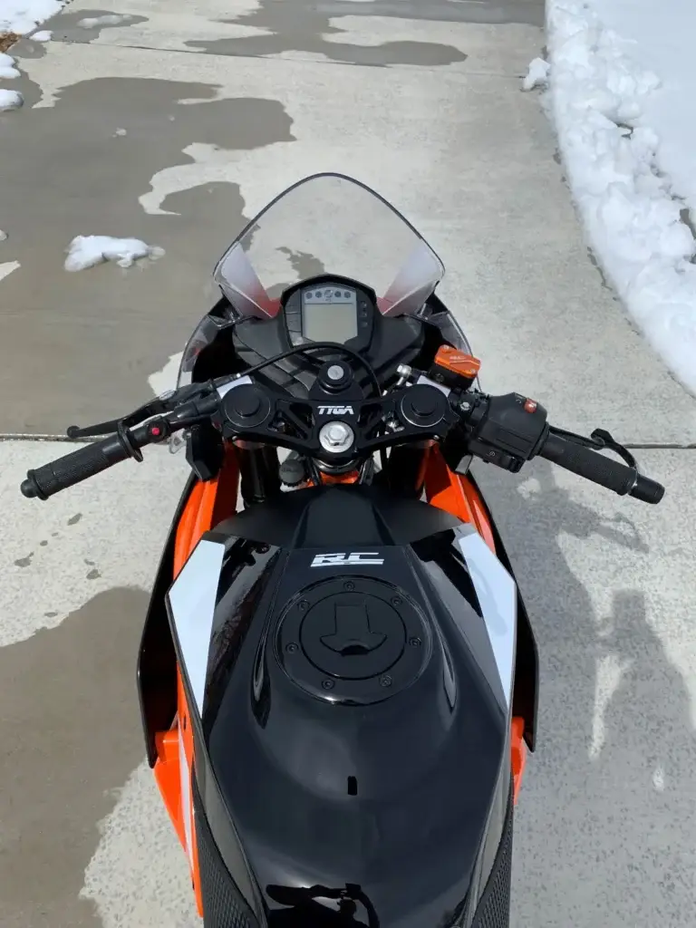 2 Jordan KTM RC390
