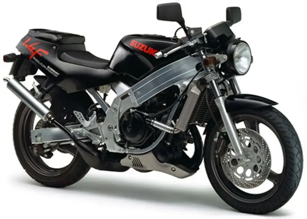 3 Darryl Carr RGV250 Wolf