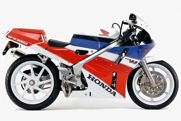 HONDA VFR400R NC30