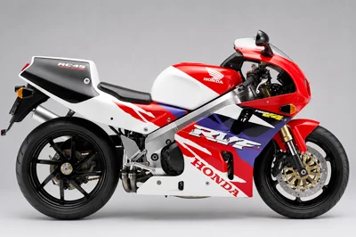 Honda RVF750 RC45