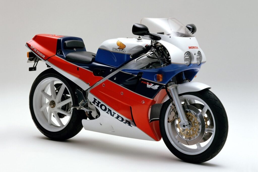 ckhondarc3002
