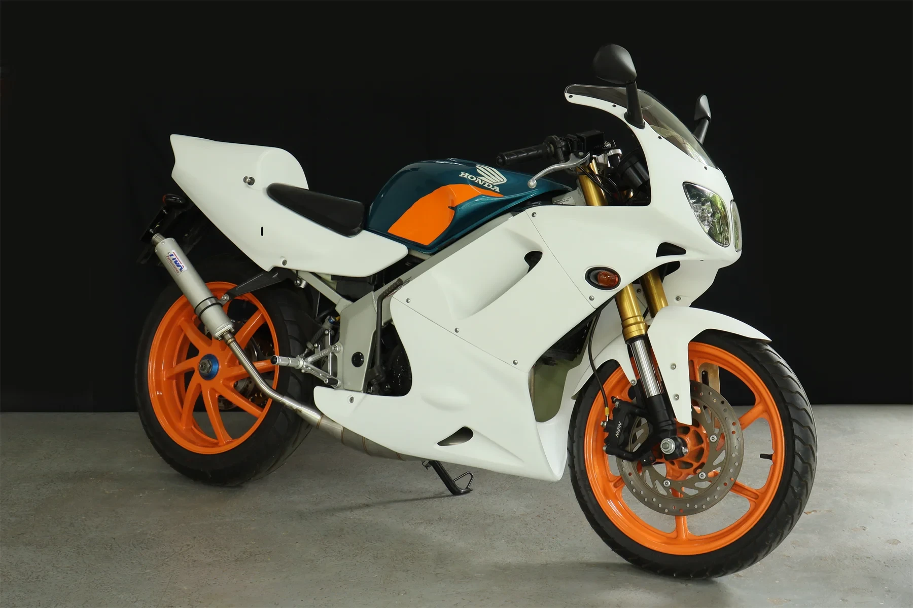 Honda NSR150SP page8