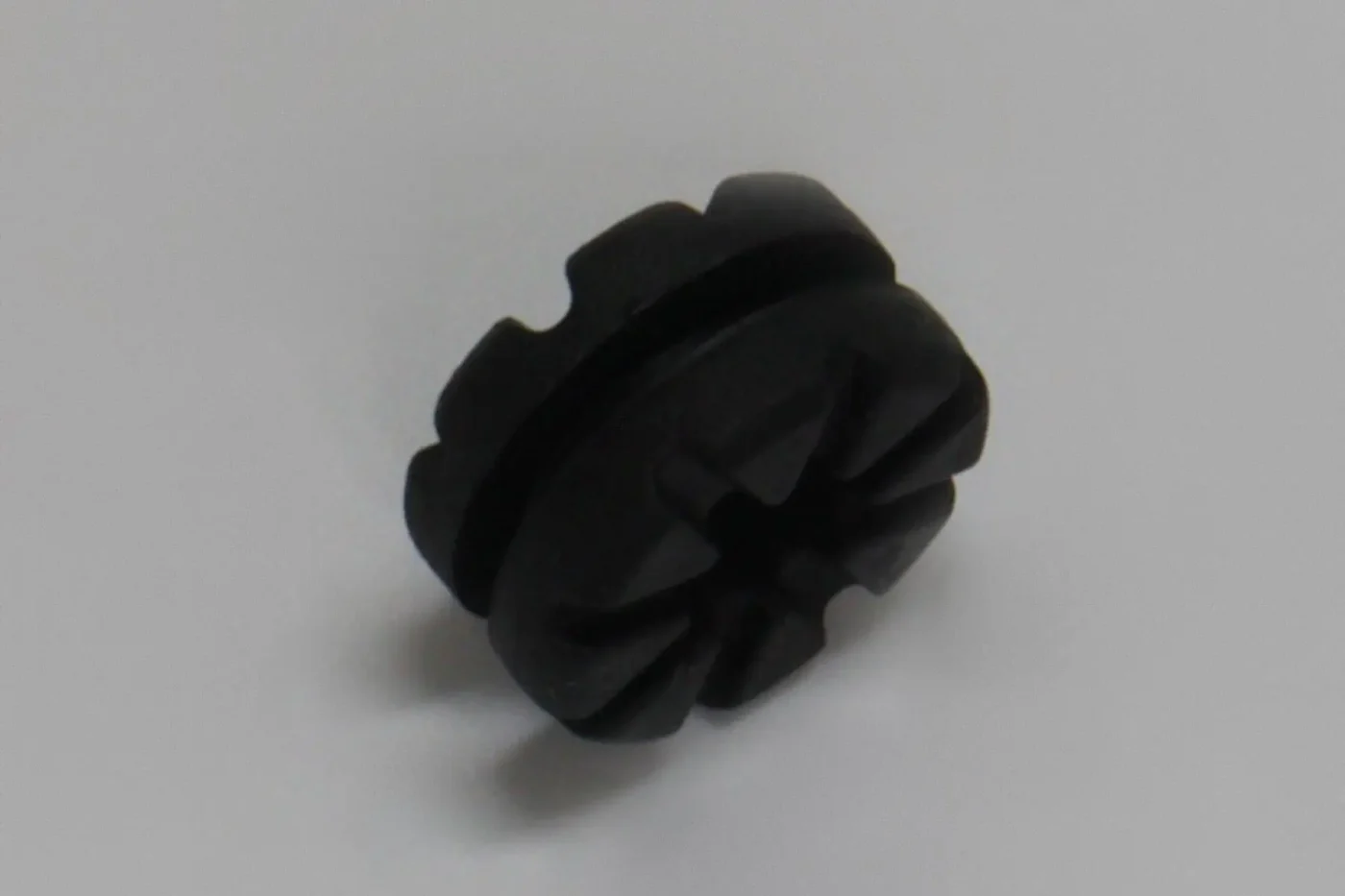 RUBBER A, TAILLIGH MOUNTING
