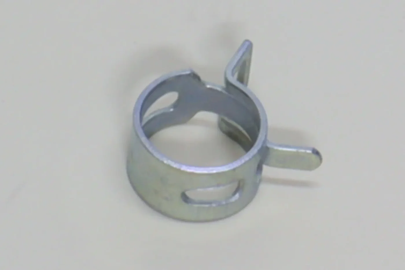 Clamp, D12 Tube