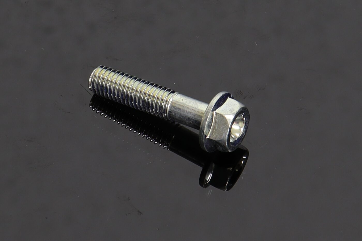 Bolt, Flange, DR, 8x35