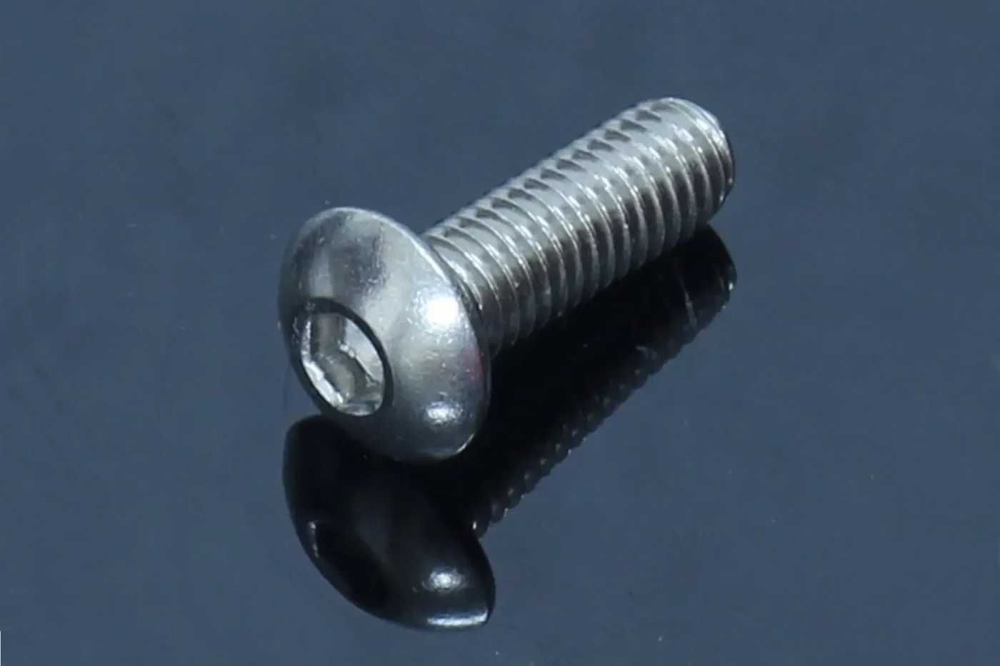 Bolt, Button Head, M5x15, Stainless