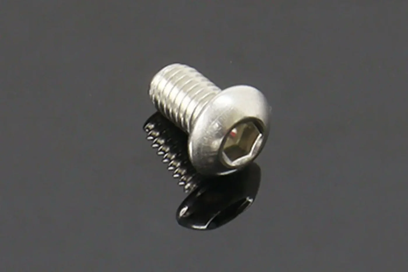 Bolt, Button Head, M6x10, Stainless