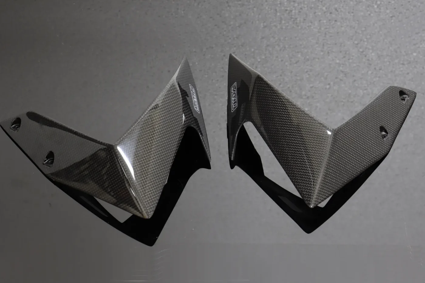 Side Cover, (Winglet) Carbon,  Pair, Aprilia RS-125 (2007-2012)