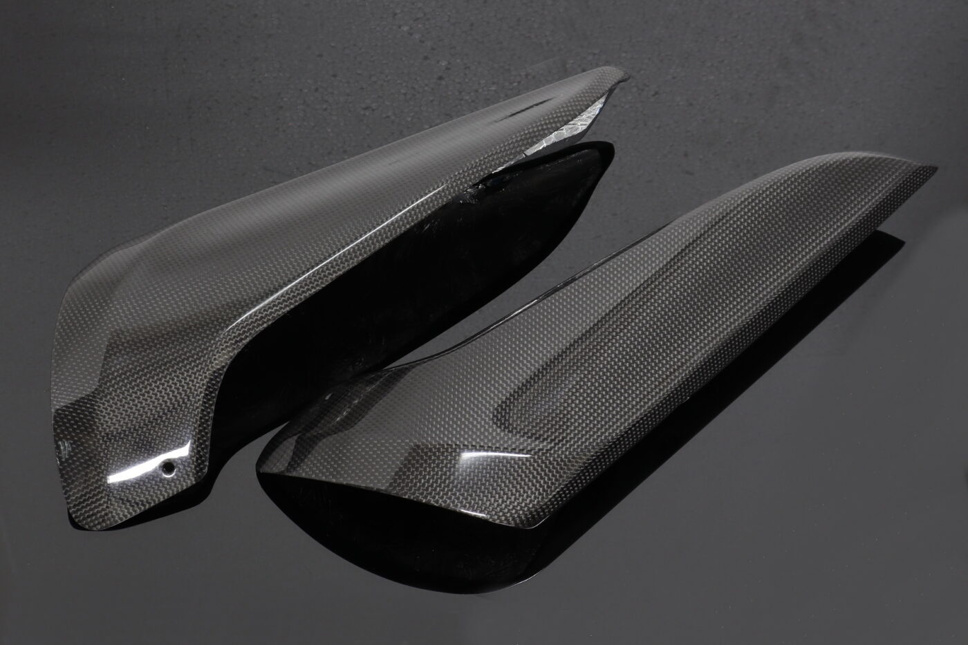 Silencer Heat Shields, Pair, Carbon, 2007-8 Yamaha R1
