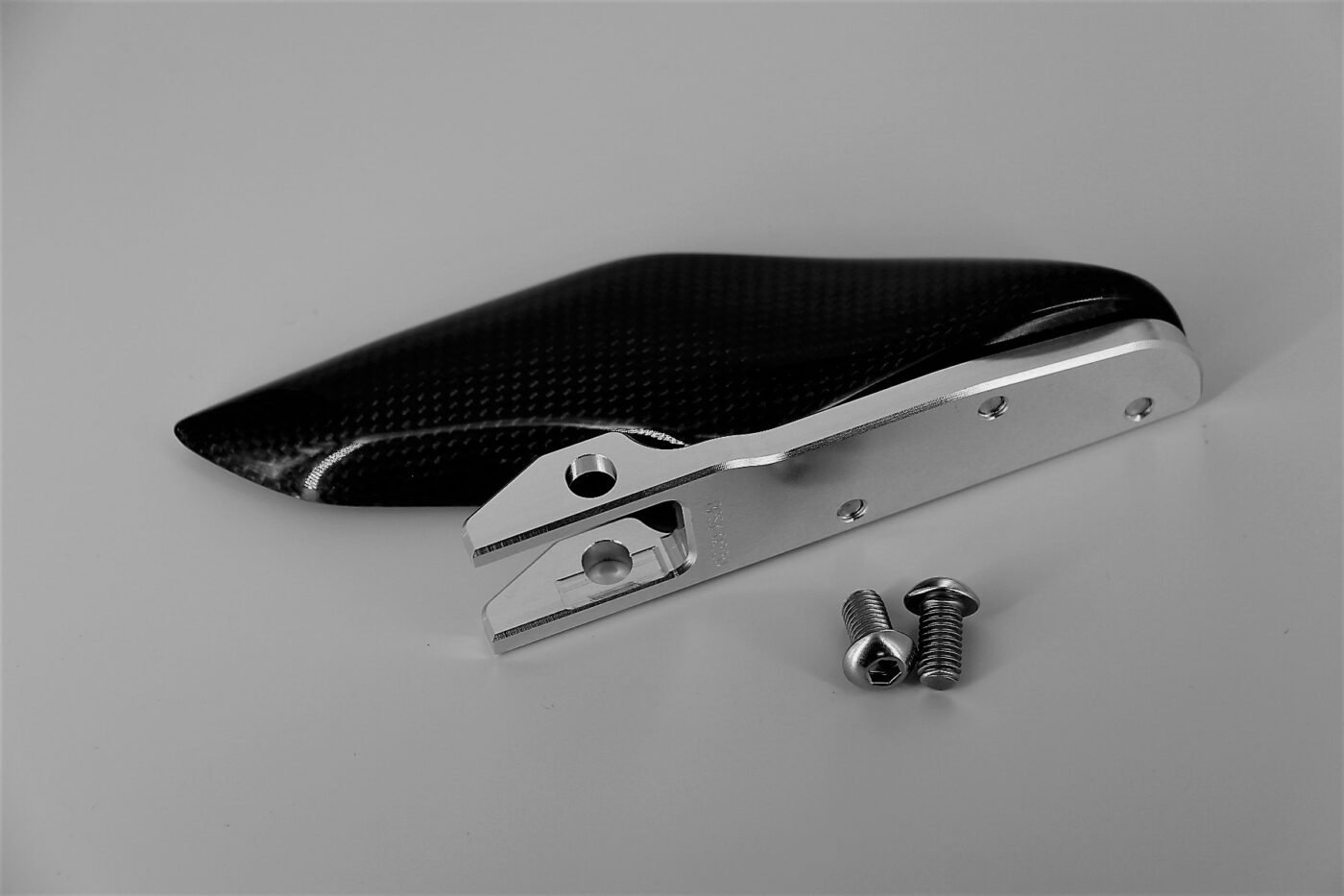 Swing Arm, Carbon Shark Fin Guard, Assy, Ninja 400