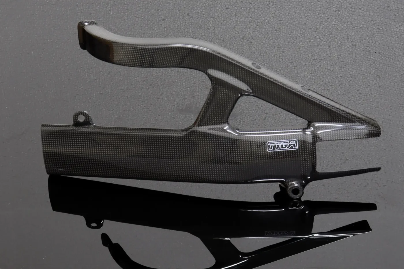 Swing Arm Cover, Carbon, Left,  RVG250, VJ23