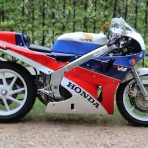 Bodywork Set 3, GRP, Painted RC30, RC36-2 RC30 Euro/US Style, Street