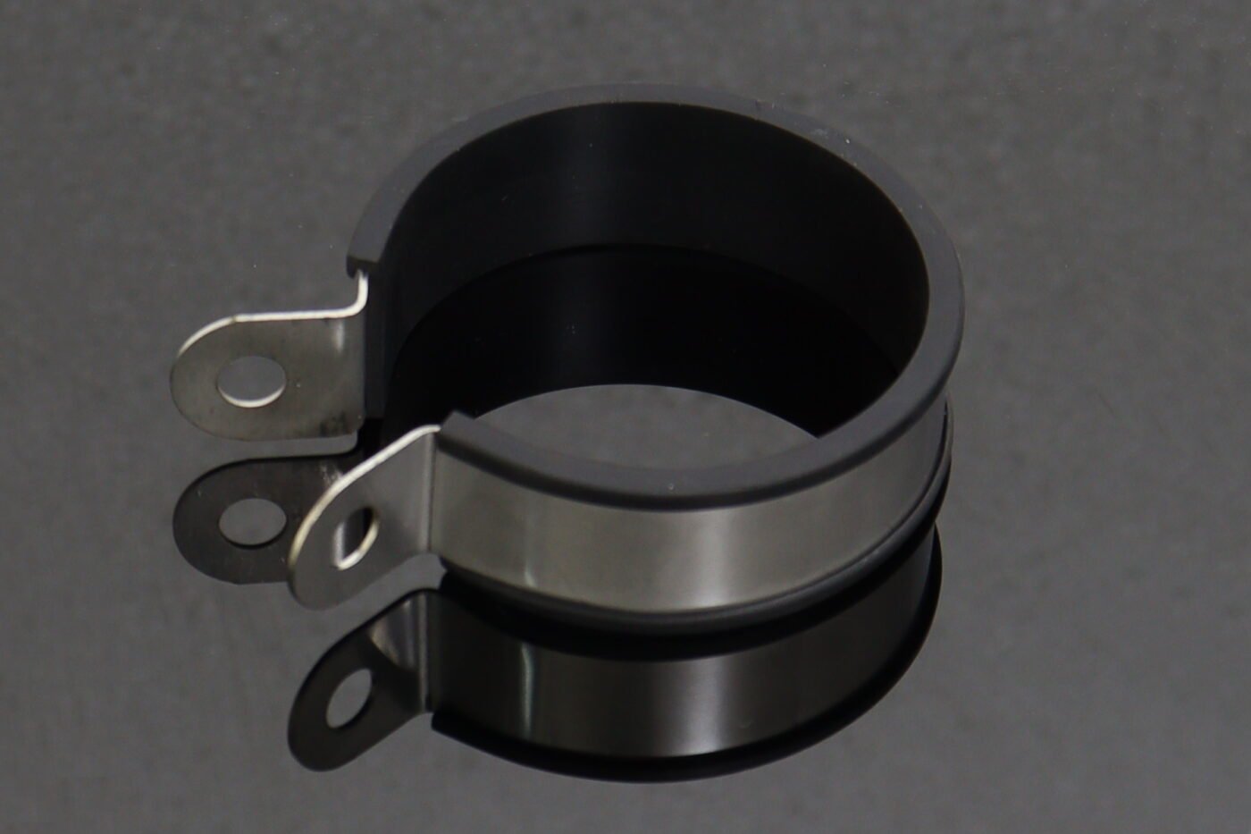 Clamp, Silencer, Single, 61mm., Central, Assy.