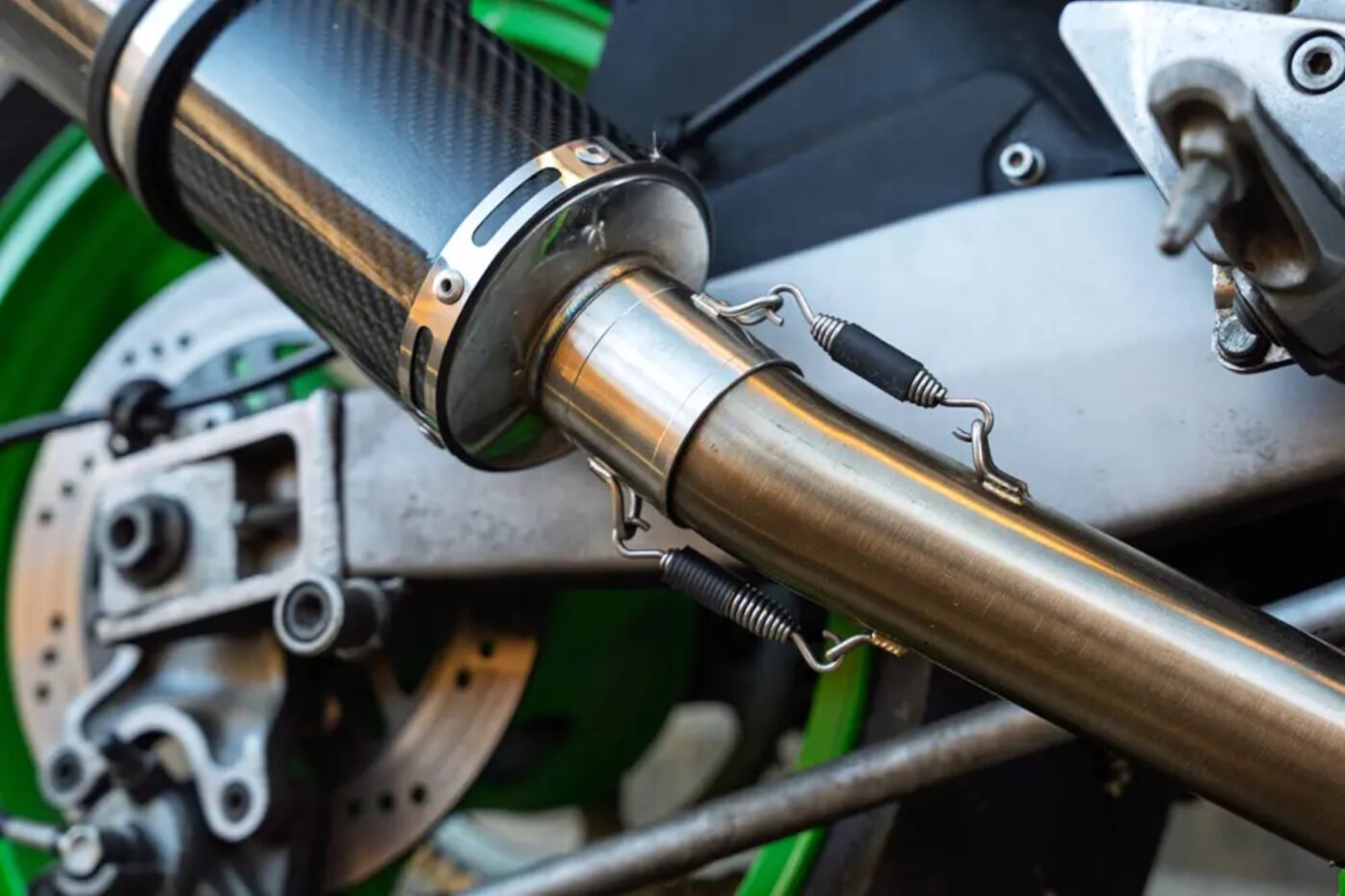 Set, Pipe, Stainless, Full Race System, Round Carbon Silencer