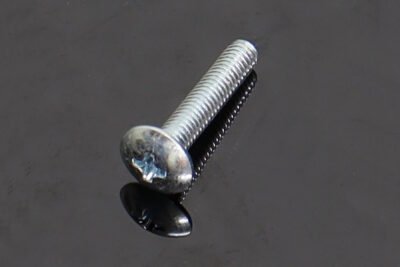 Domehead Bolt M4x20 (10 pieces)