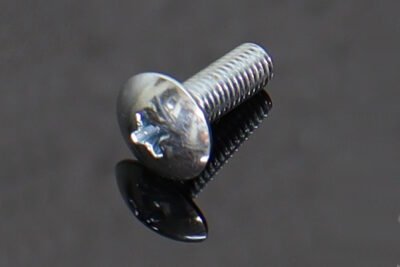 Domehead Bolt M5x15 (10 pieces)