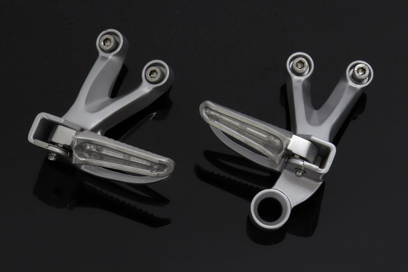 Passenger Peg Assembly, Pair, NC29 CBR400RR