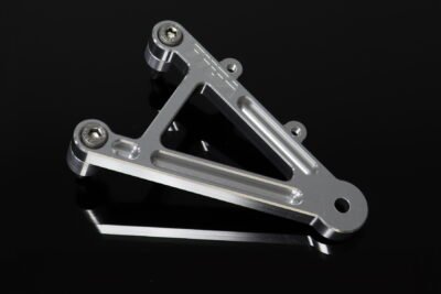 Tyga Step Kit Replacement Left Side Hanger, MC21/28 Assy.