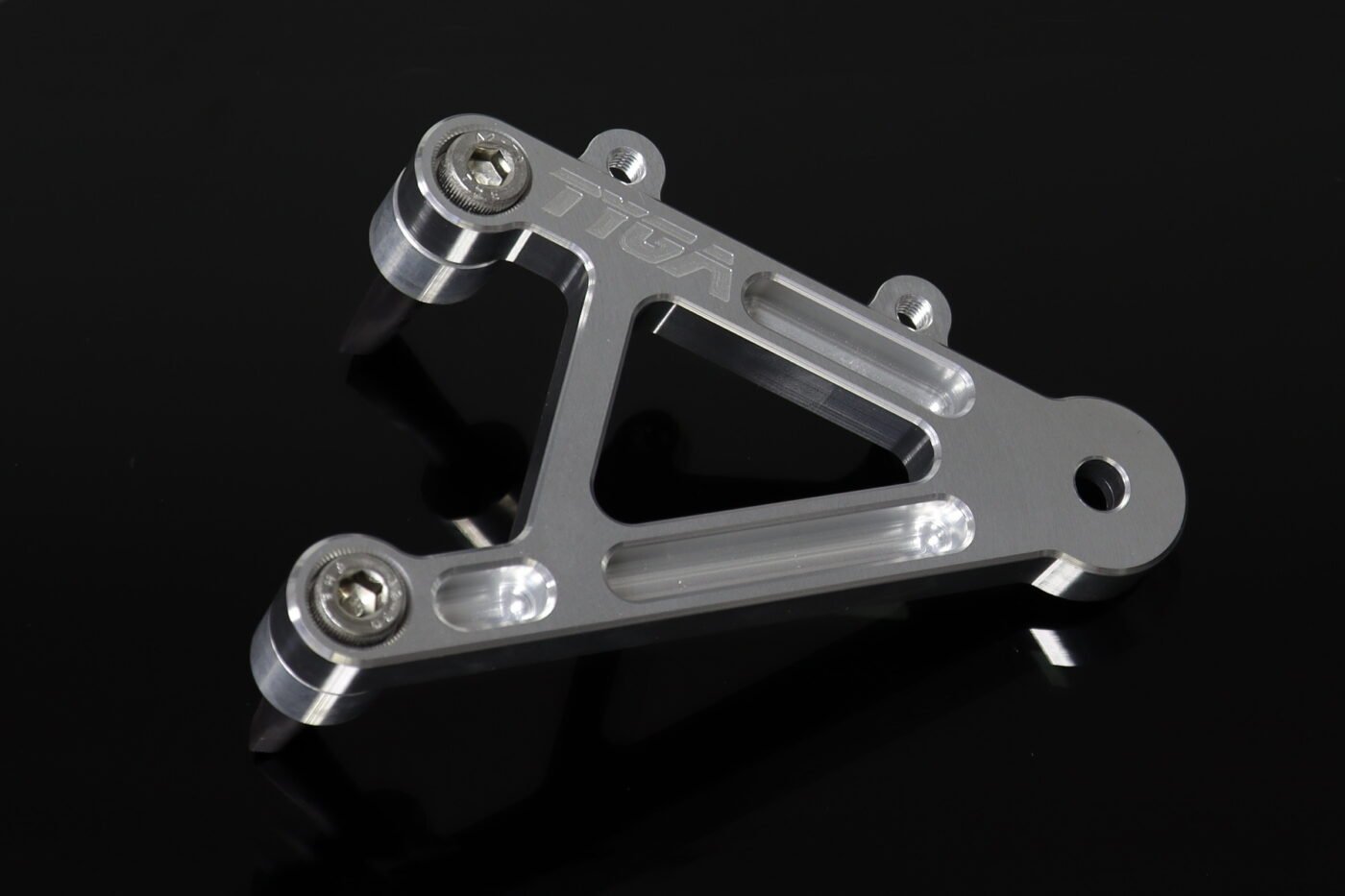 Tyga Step Kit Replacement Left Side Hanger, NC30/35, Assy.