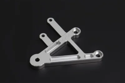 Tyga Step Kit Replacement Right Side Hanger, NC30/35. (Clearout)