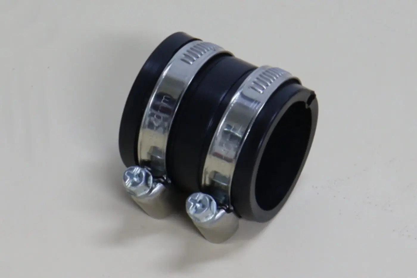 Connector Rubber, Silencer, Black, RGV250 VJ21/VJ22