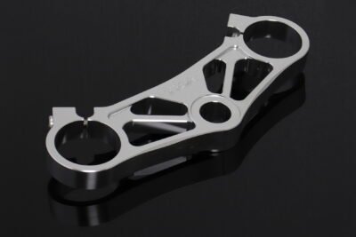 Top Triple Clamp, CNC Silver, RGV250 VJ23