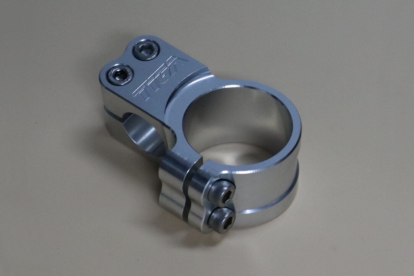 Handlebar Clamp, Left, Silver, 41 mm.