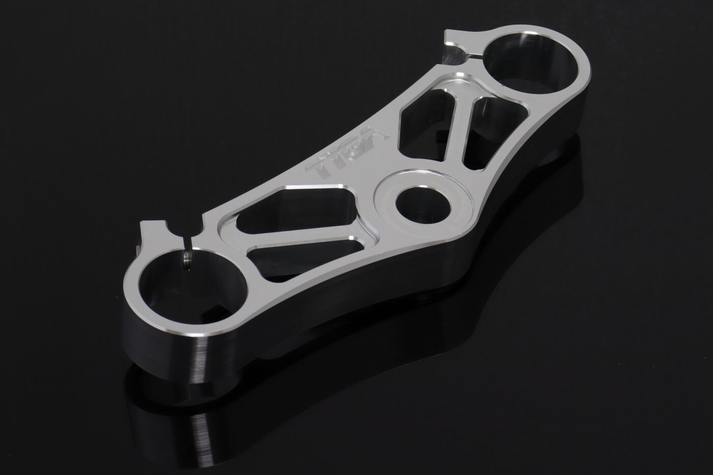 Top Triple Clamp, CNC Silver, Suzuki SV650