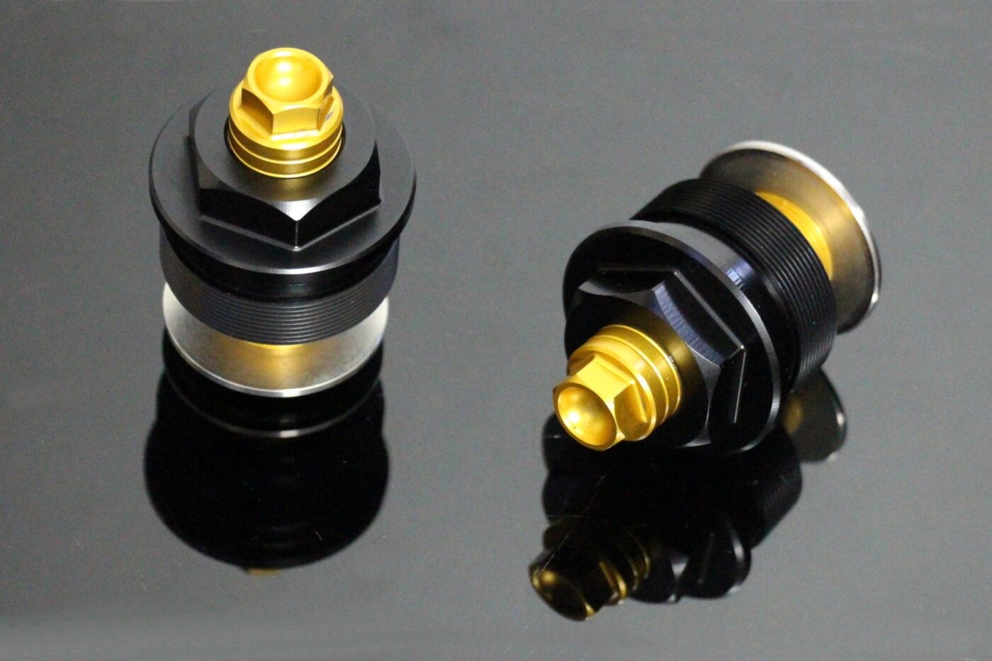 Front Fork Preload Adjusters, Black/Gold, Pair.