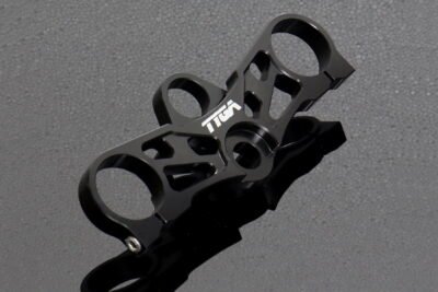 Top Triple Clamp Set, CNC Black, RGV250 VJ22