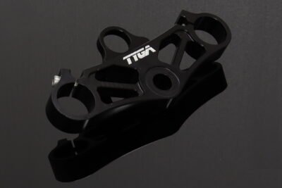 Top Triple Clamp Set, CNC Black, RGV250 VJ23