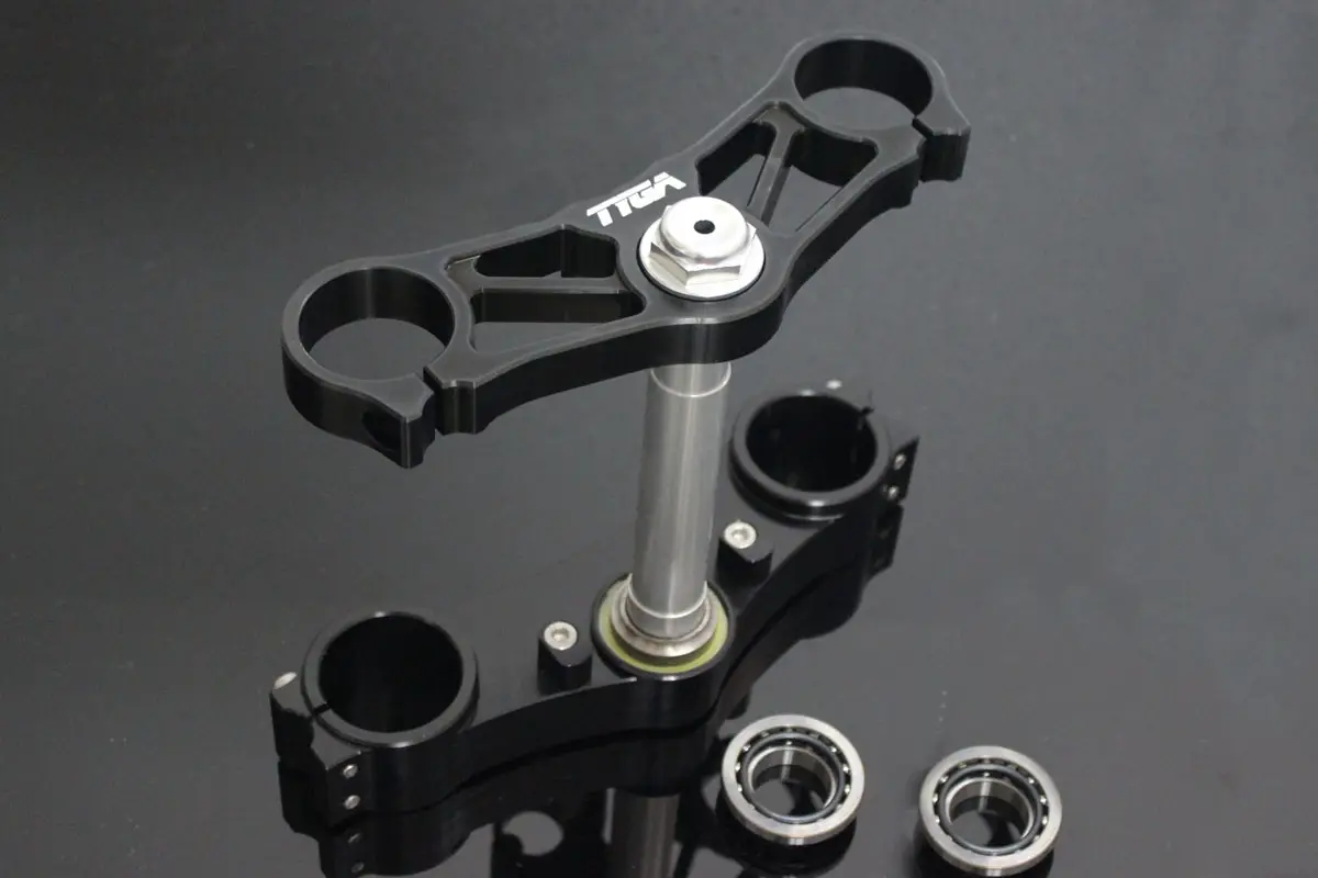 Triple Clamp Set, CNC Black, CBR1000RR Forks to fit MC28