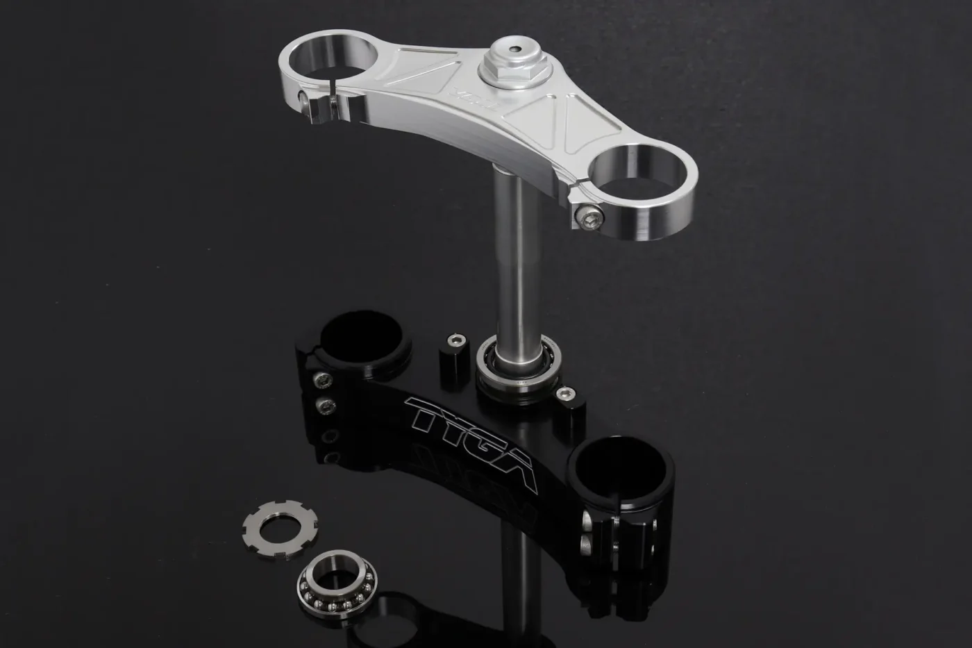 Triple Clamp Set, CNC, Silver 3D Top Triple Clamp, Black Lower Clamp, CBR600RR Forks to fit MC22