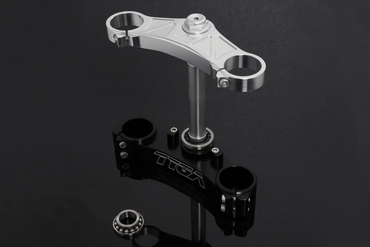 Triple Clamp Set, CNC, Silver 3D Top Triple Clamp, Black Lower Clamp, RVF400 NC35