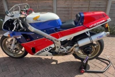Alistair Stanway's RC30 Tribute