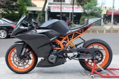 09-2019 Prasetyo's Carbon KTM RC